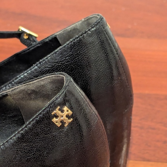 Heels - Picture 5 of 5